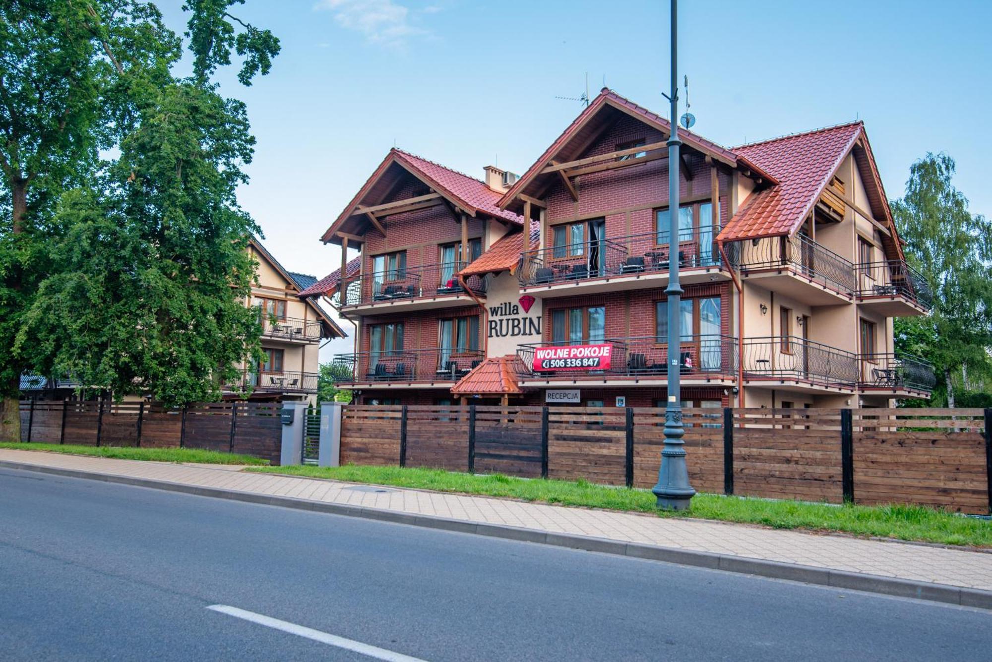 Willa Rubin Nadmorskie Apartamenty Krynica Morska Buitenkant foto