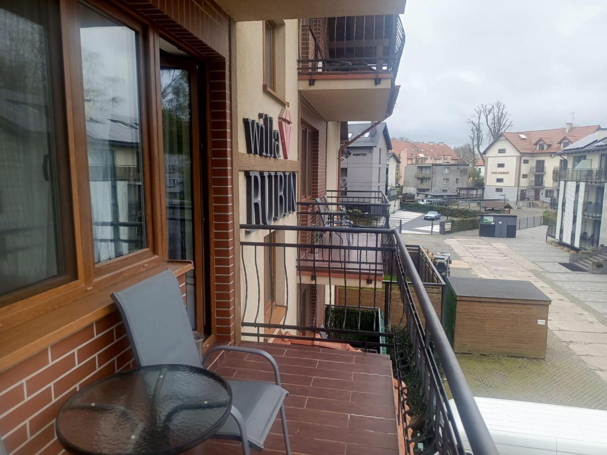 Willa Rubin Nadmorskie Apartamenty Krynica Morska Buitenkant foto